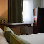 Comfort Saint Jacques Hotel