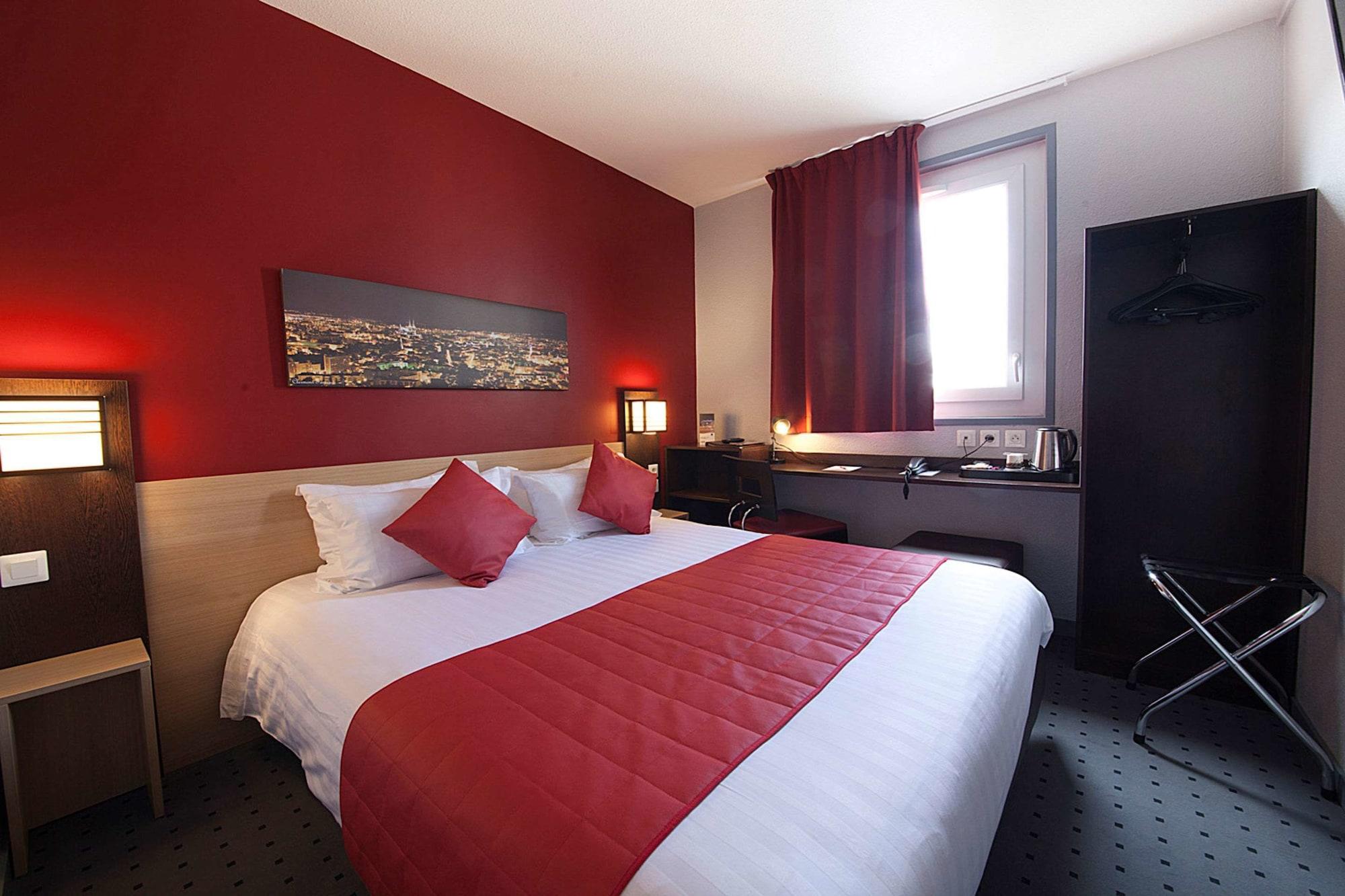 Comfort Saint Jacques Hotel 3*