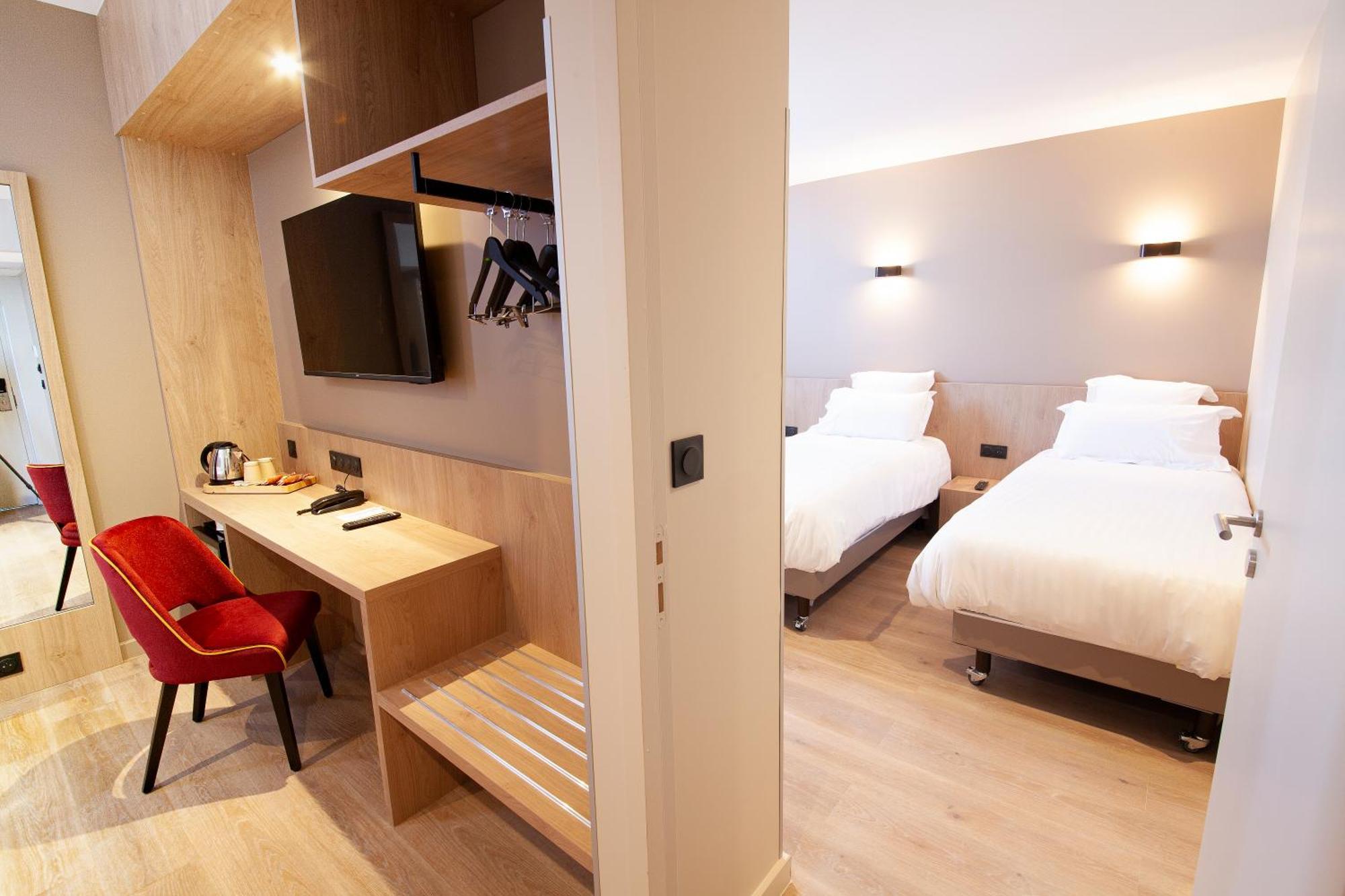 Comfort Saint Jacques Hotel