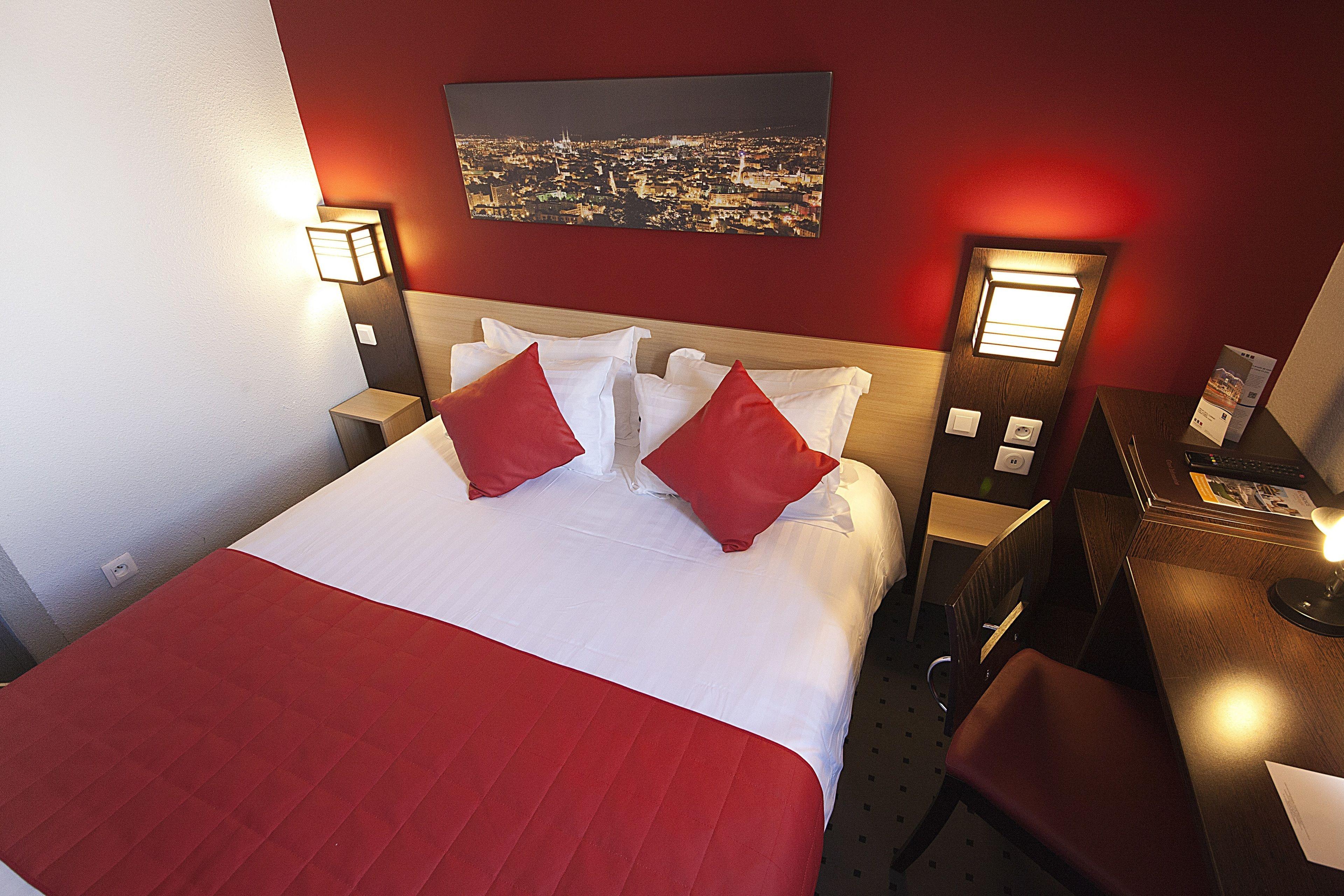 Comfort Saint Jacques 3*